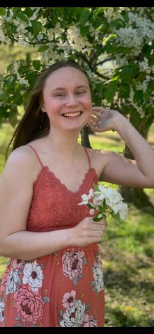 JosieGale is Single in Russell, Kentucky, 3