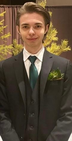 Aron876 is Single in SPANAWAY, Washington, 2