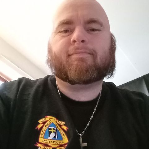 Fredz87 is Single in Manawa, Wisconsin, 2