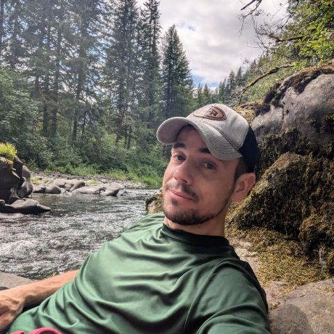 Forestcitywild is Single in Beaverton, Oregon, 4