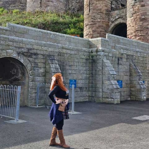 Adriana400 is Single in North Lanarkshire, Scotland, 4