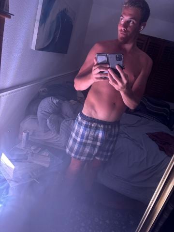 JayKuP69 is Single in Yorba Linda, California, 4