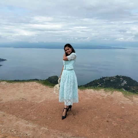 Anisa11122