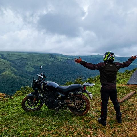 Anno789 is Single in Hyderabad, Andhra Pradesh, 2