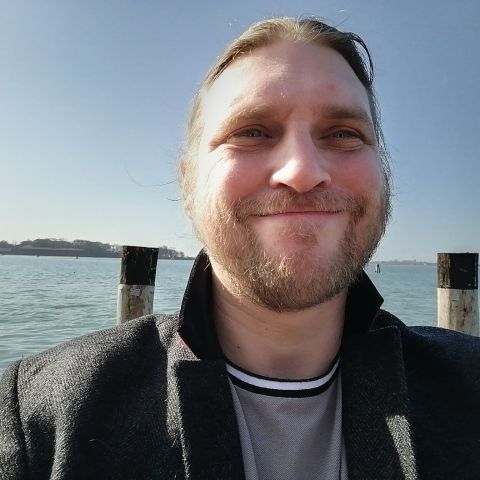 MarkusM86 is Single in Swindon, England, 4
