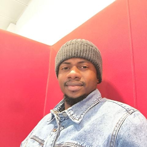 Riches13 is Single in Dundee, Scotland, 4