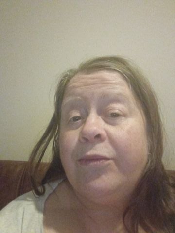 Andje736 is Single in Derby, England, 4