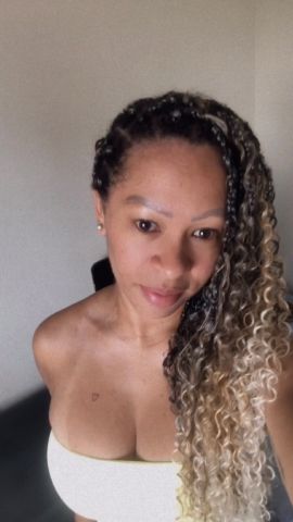 ArianaBueno