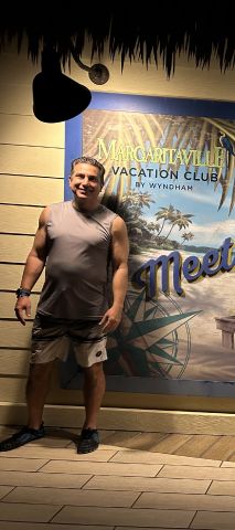 Giovanni714 is Single in Macomb, Michigan, 3