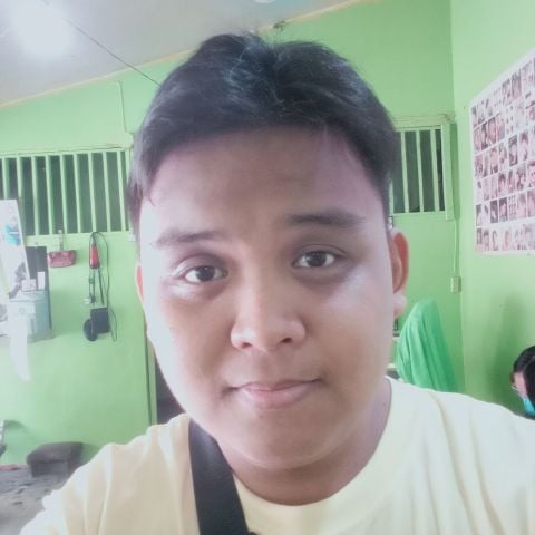 Andrew200210