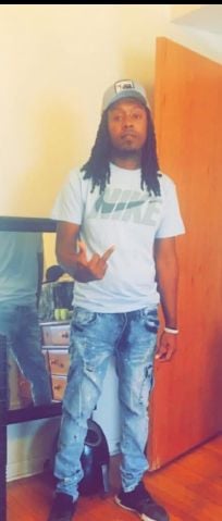 Fortycal31 is Single in Chicago, Illinois, 3
