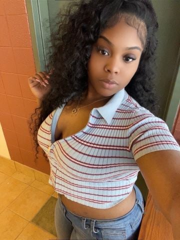 moniqueAshanti is Single in Dearborn Heights, Michigan, 4