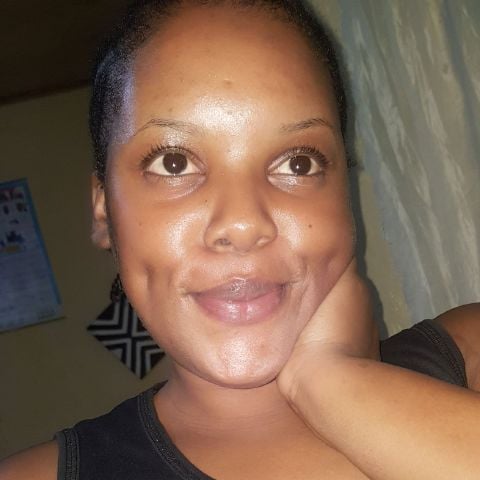 Sandrine28