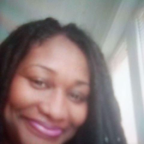 Tiff97952 is Single in Rockford, Illinois, 2