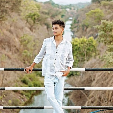 Akshay143264