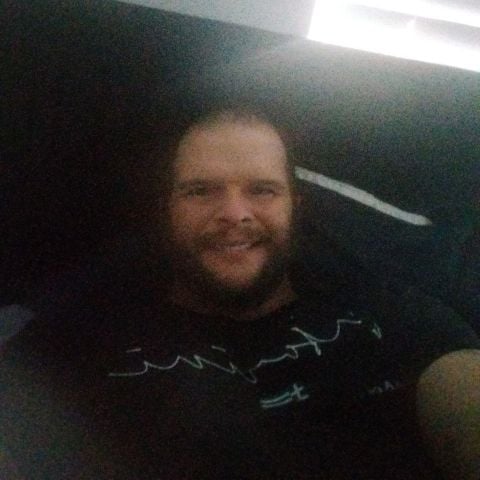 Joseph8883 is Single in West Palm Beach, Florida, 4