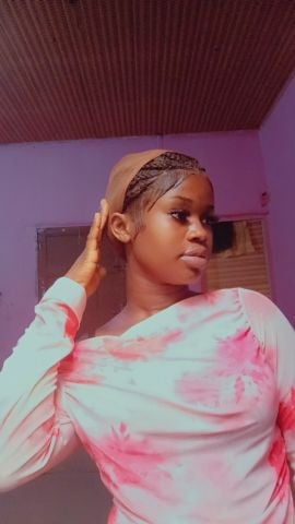 Esther27199