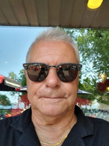 barskloveAngel is Single in Crown Point, Indiana, 4