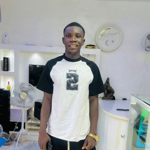 Emmanuel9999 is Single in Portland, Oregon, 4