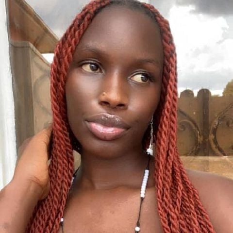 Pretty2058