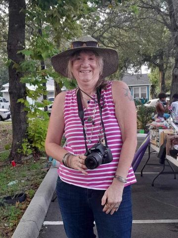Firegal777 is Single in Riverview, Florida, 3