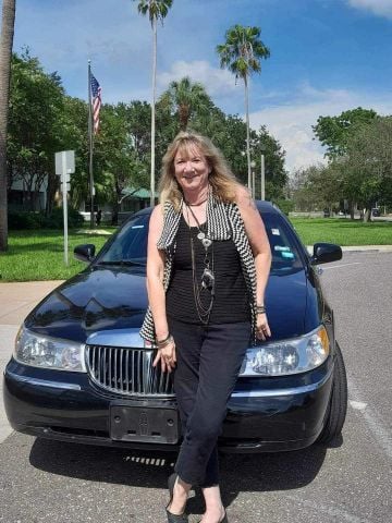 Firegal777 is Single in Riverview, Florida, 4