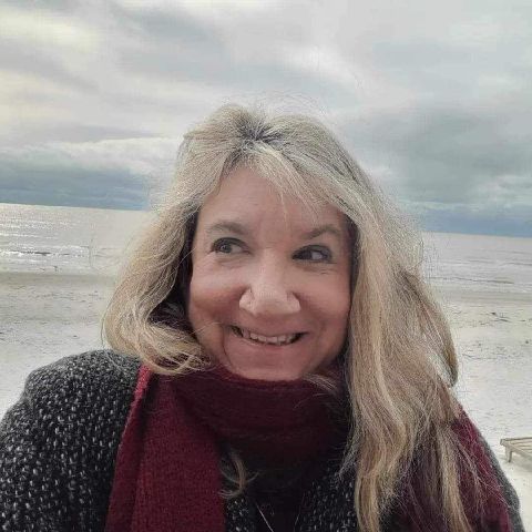 Firegal777 is Single in Riverview, Florida, 5