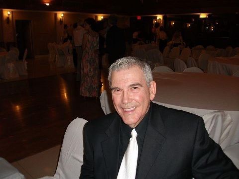 abrahampeto is Single in Portland, Oregon, 2