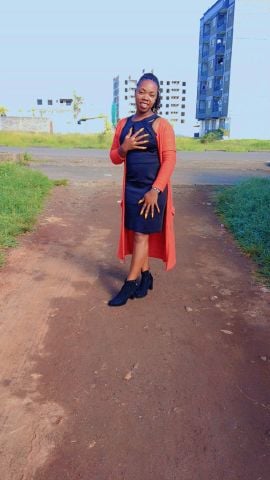 Estherkihara