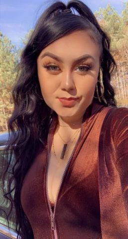 reneeomgz