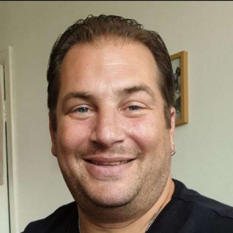 Elliot_48 is Single in Clacton-on-sea, England, 1