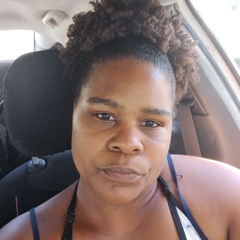 Shaniece77 is Single in Gridley, California, 2
