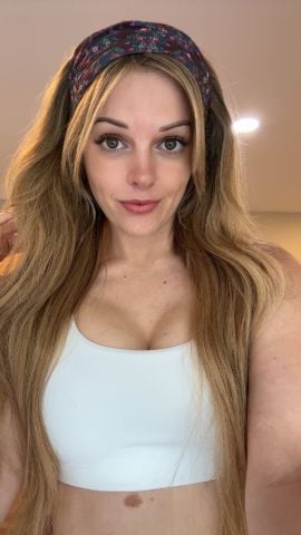 Bri_Blossom