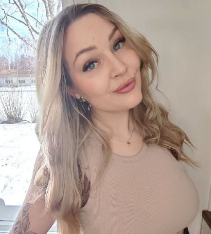PaulaAnderson10x