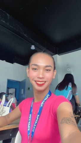 Mikay_chua