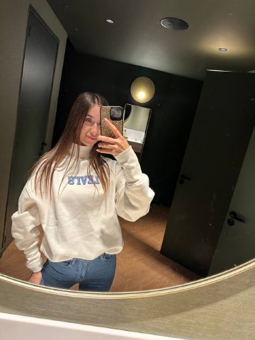 Rosalie699