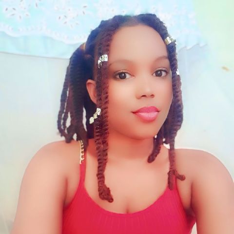 Annie8623