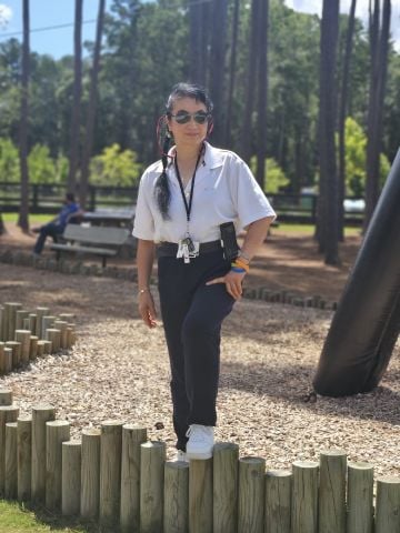 IrisFlower is Single in CHARLOTTE, North Carolina, 8