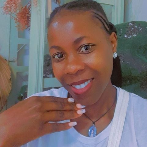 Akello79 is Single in Dundee, Scotland, 4