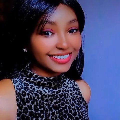 Esther439