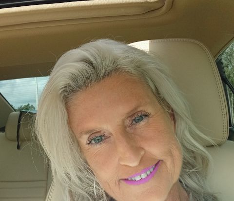 FLANATIVE is Single in FORT PIERCE, Florida, 2