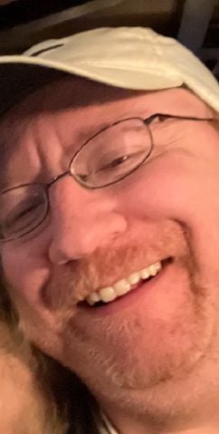 Miartman is Single in Portland, Michigan, 2