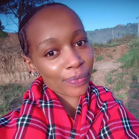 Belinda1237