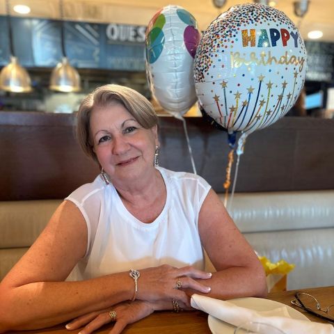 Ritafuwgo61 is Single in Zephyrhills, Florida, 2