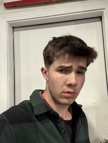 Akfisher25 is Single in Oak Run, California, 4