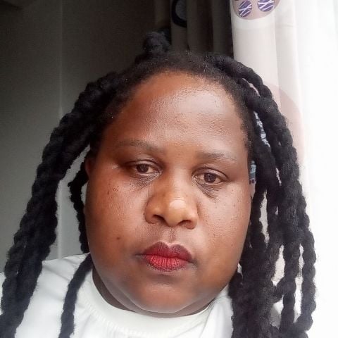 Lindiwe12