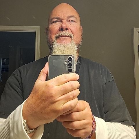 JamesHarper is Single in Wakarusa, Kansas, 2