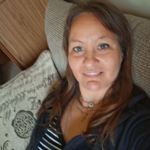 AngelicHazelEyes84 is Single in Holland, Michigan, 2