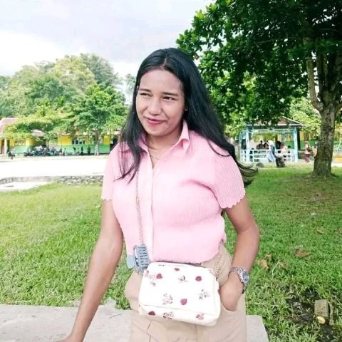 Claudia7744