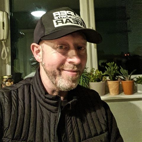 PaulHanrahan is Single in Manchester, England, 4